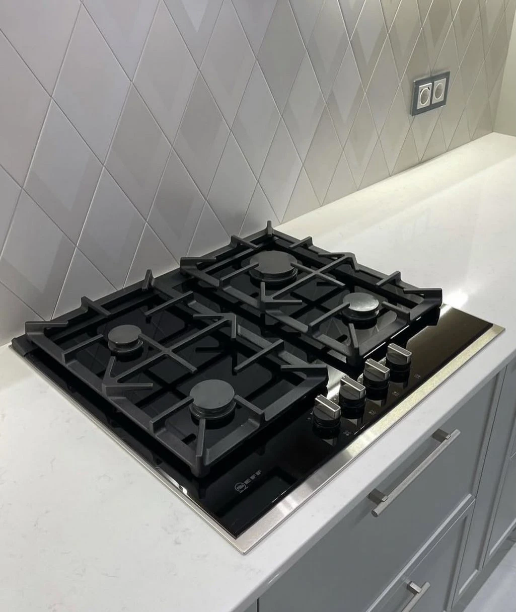 Кухня до потолка на заказ без посредников